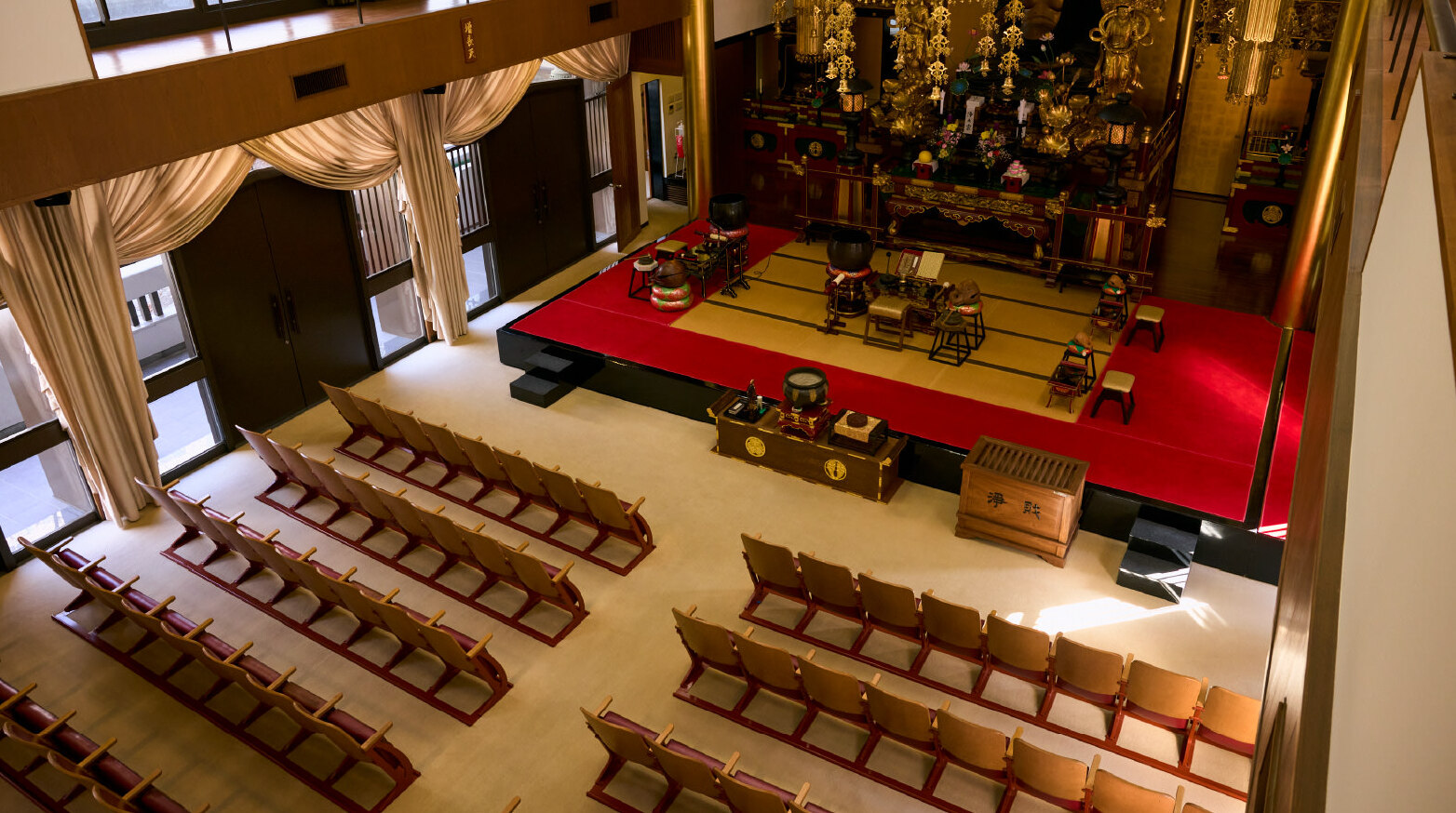 弥陀三尊両大師